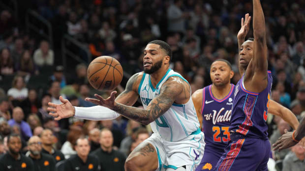 miles bridges suns 12.29.2023